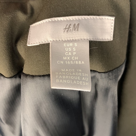 H&M Blazer - Picture 3 of 4